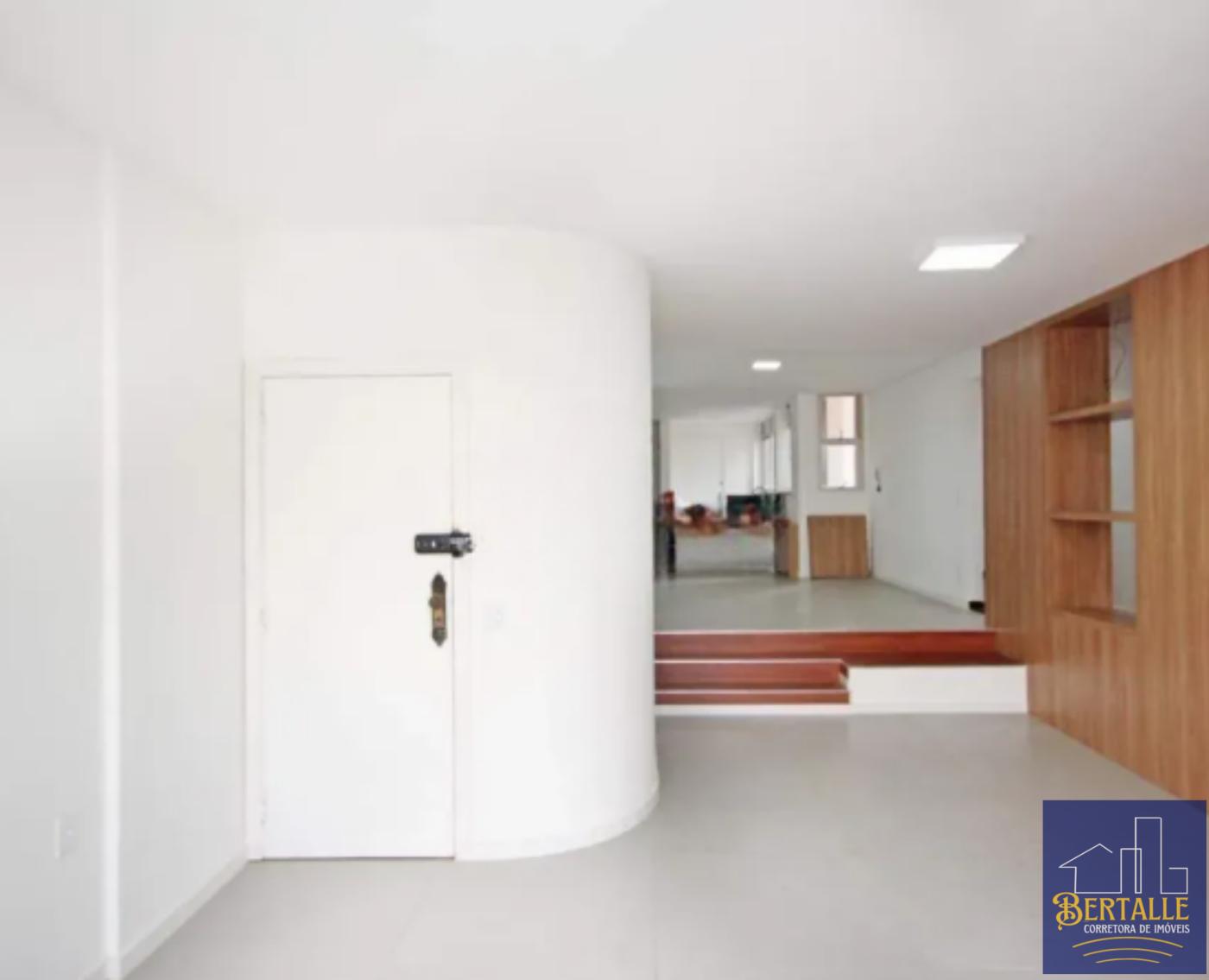 Apartamento à venda com 4 quartos, 190m² - Foto 1