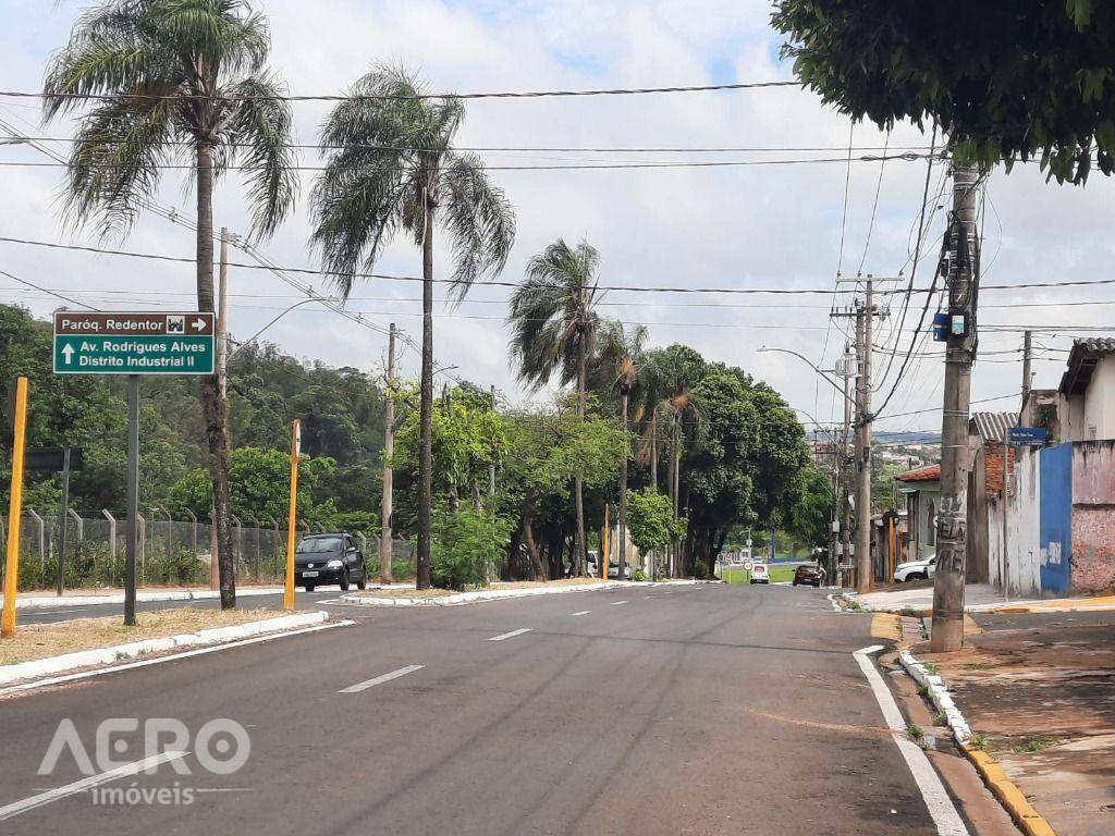 Terreno à venda, 180M2 - Foto 2