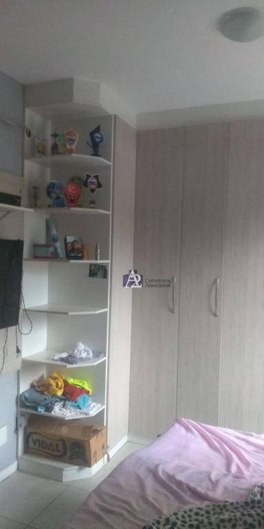 Casa à venda com 3 quartos, 100m² - Foto 8