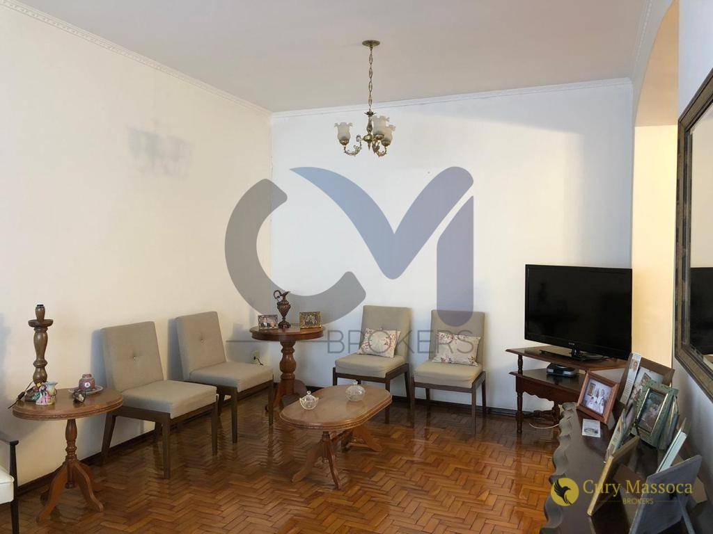 Casa à venda com 1 quarto, 300m² - Foto 6