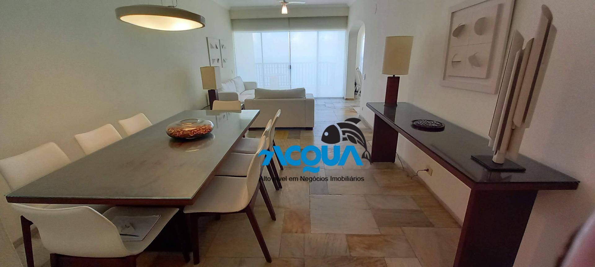 Apartamento à venda com 3 quartos, 217m² - Foto 2