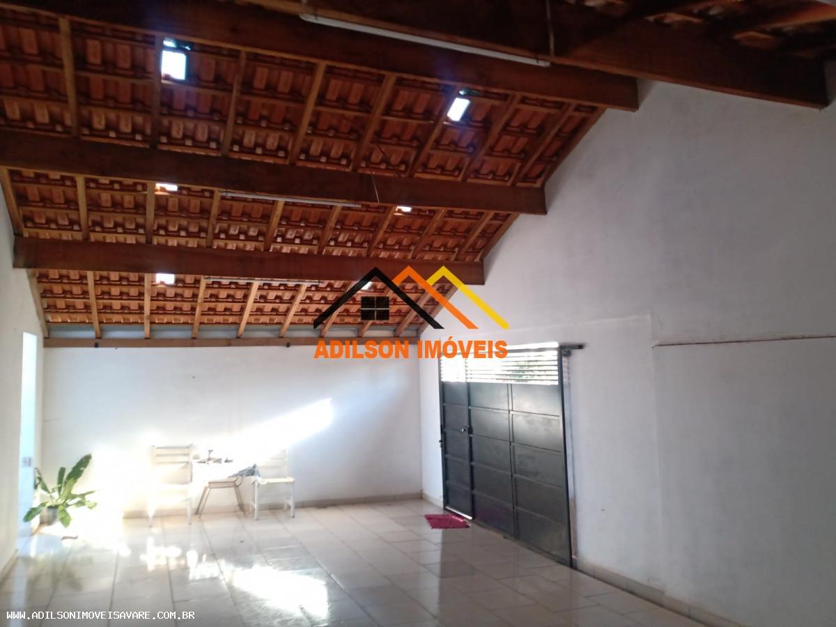 Casa à venda com 2 quartos, 240m² - Foto 3