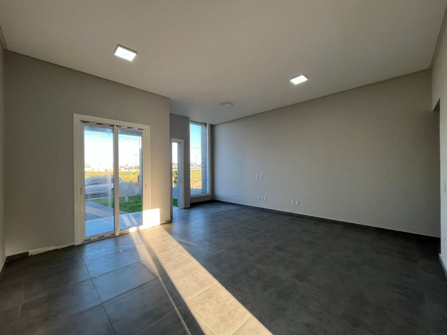 Casa à venda com 3 quartos, 110m² - Foto 5