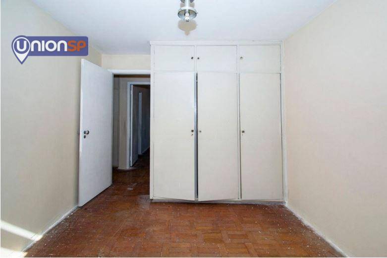 Apartamento à venda com 3 quartos, 137m² - Foto 5