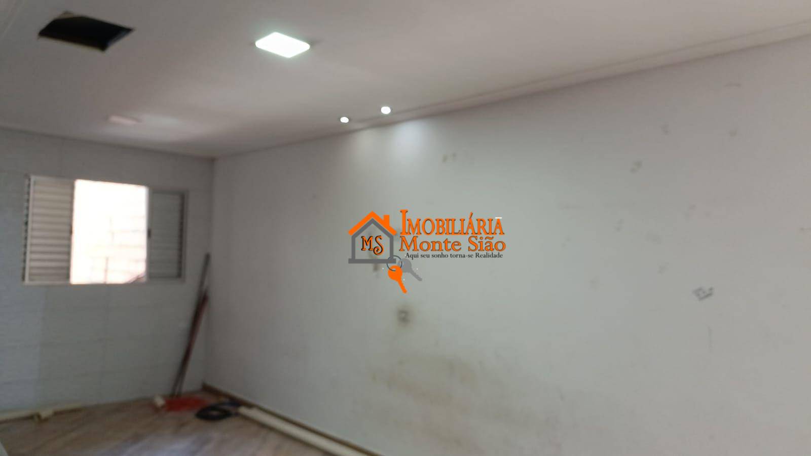 Casa, 1 quarto, 130 m² - Foto 2