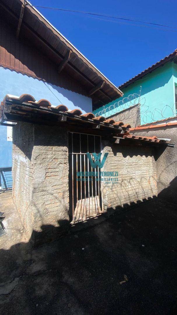 Casa para alugar com 3 quartos, 132m² - Foto 37