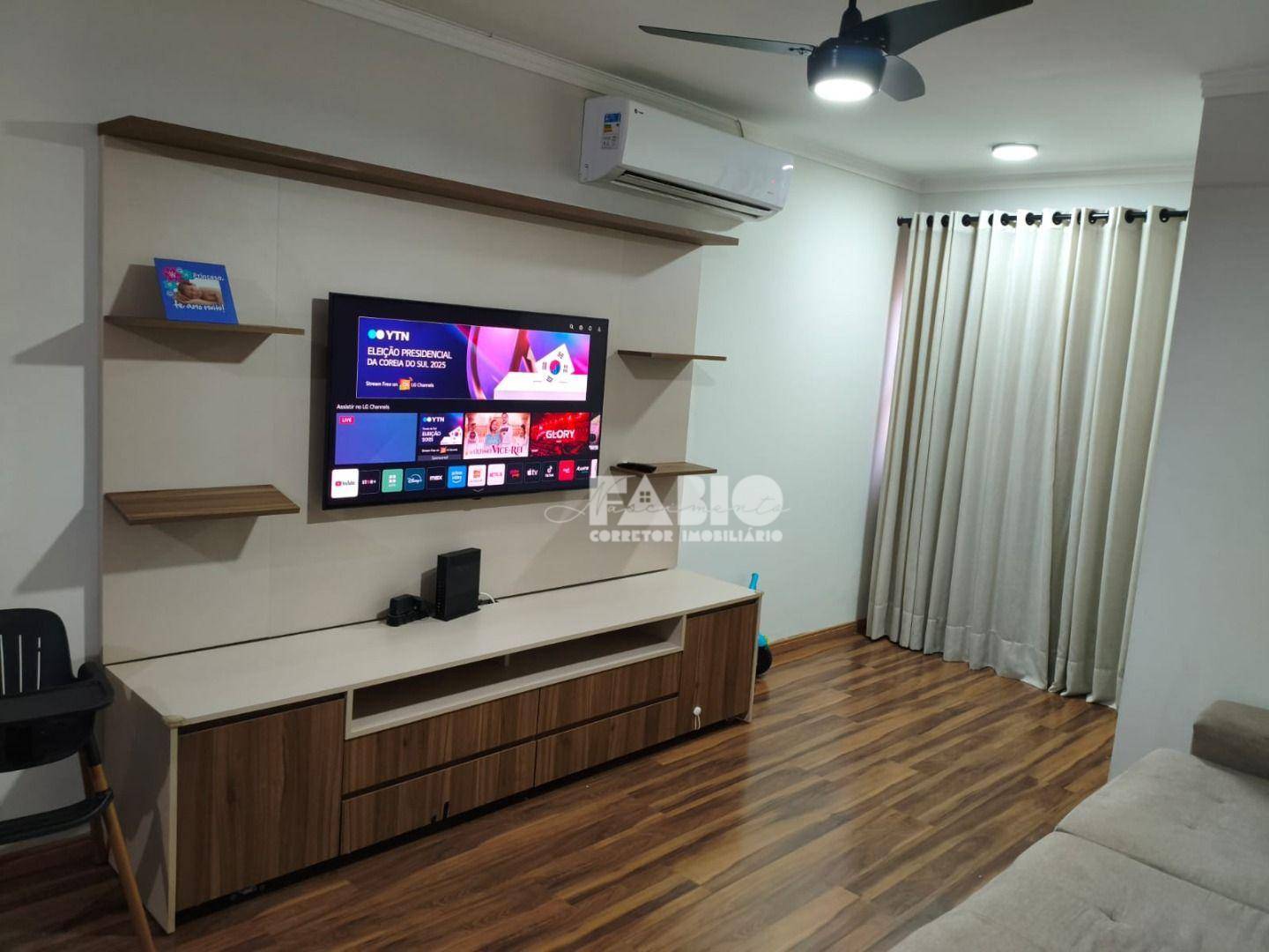 Apartamento à venda com 3 quartos, 105m² - Foto 1