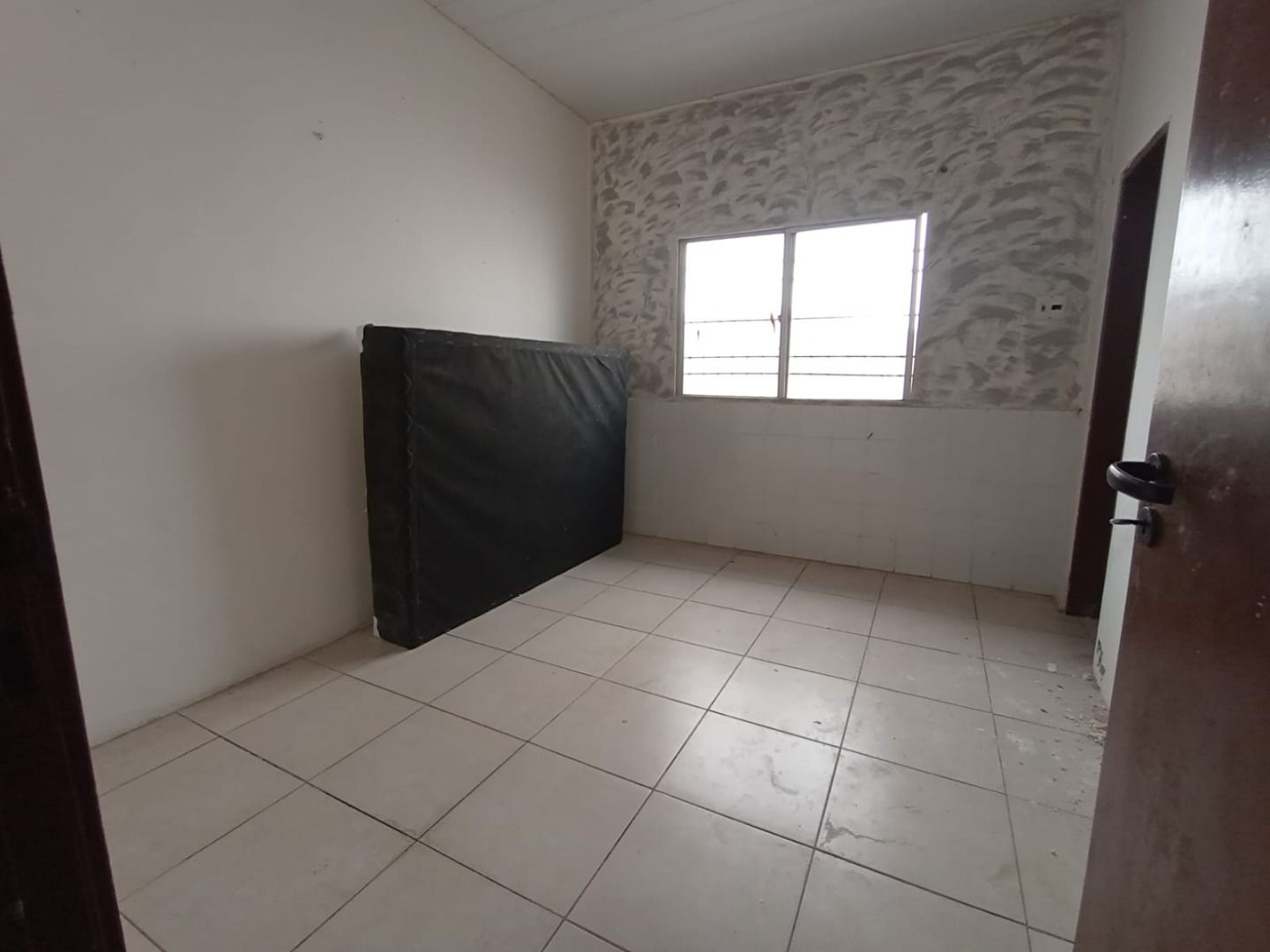 Casa à venda com 4 quartos, 137m² - Foto 8