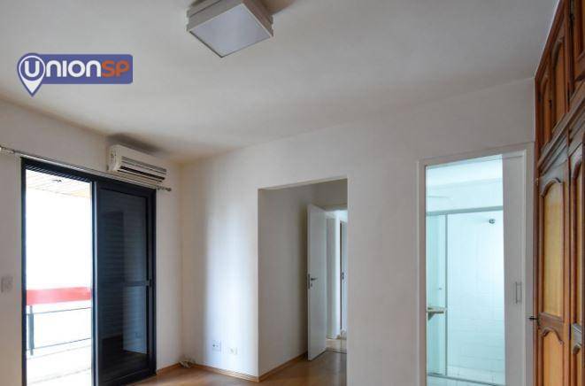 Apartamento à venda com 4 quartos, 144m² - Foto 13