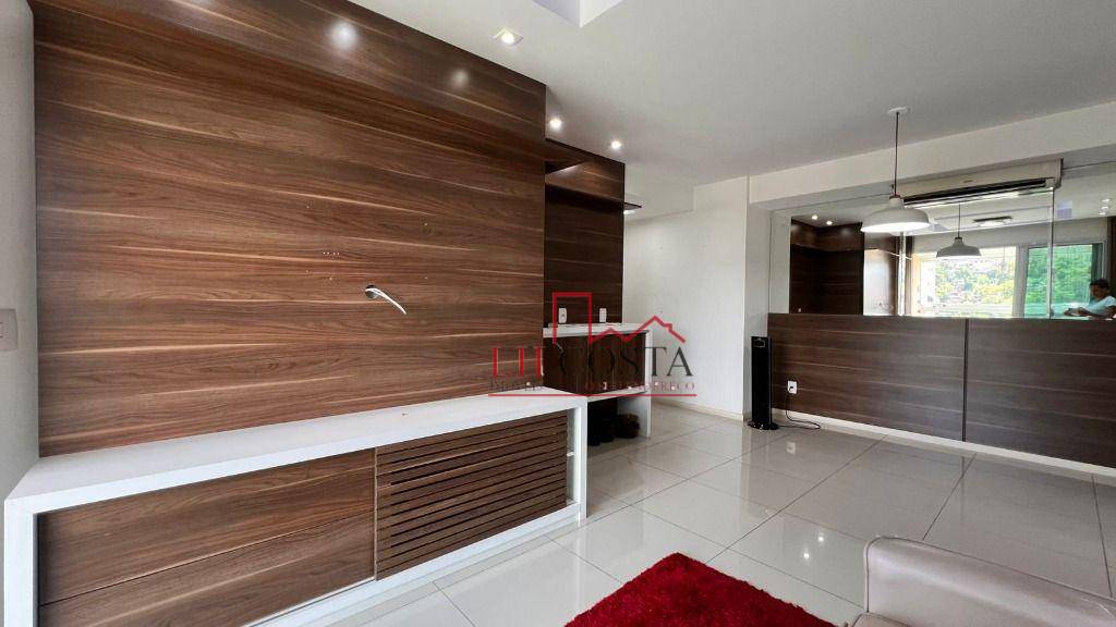 Apartamento à venda com 2 quartos, 83m² - Foto 7