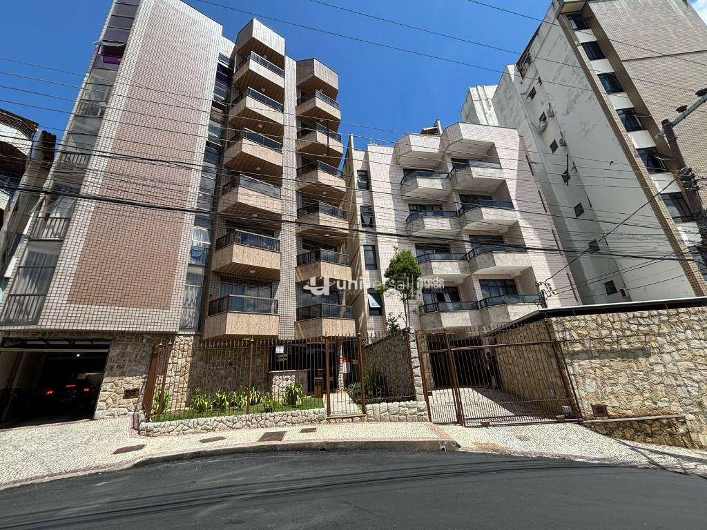 Apartamento para alugar com 3 quartos, 100m² - Foto 1