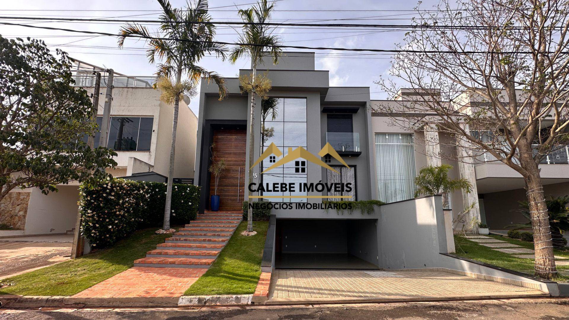 Sobrado, 4 quartos, 320 m² - Foto 1