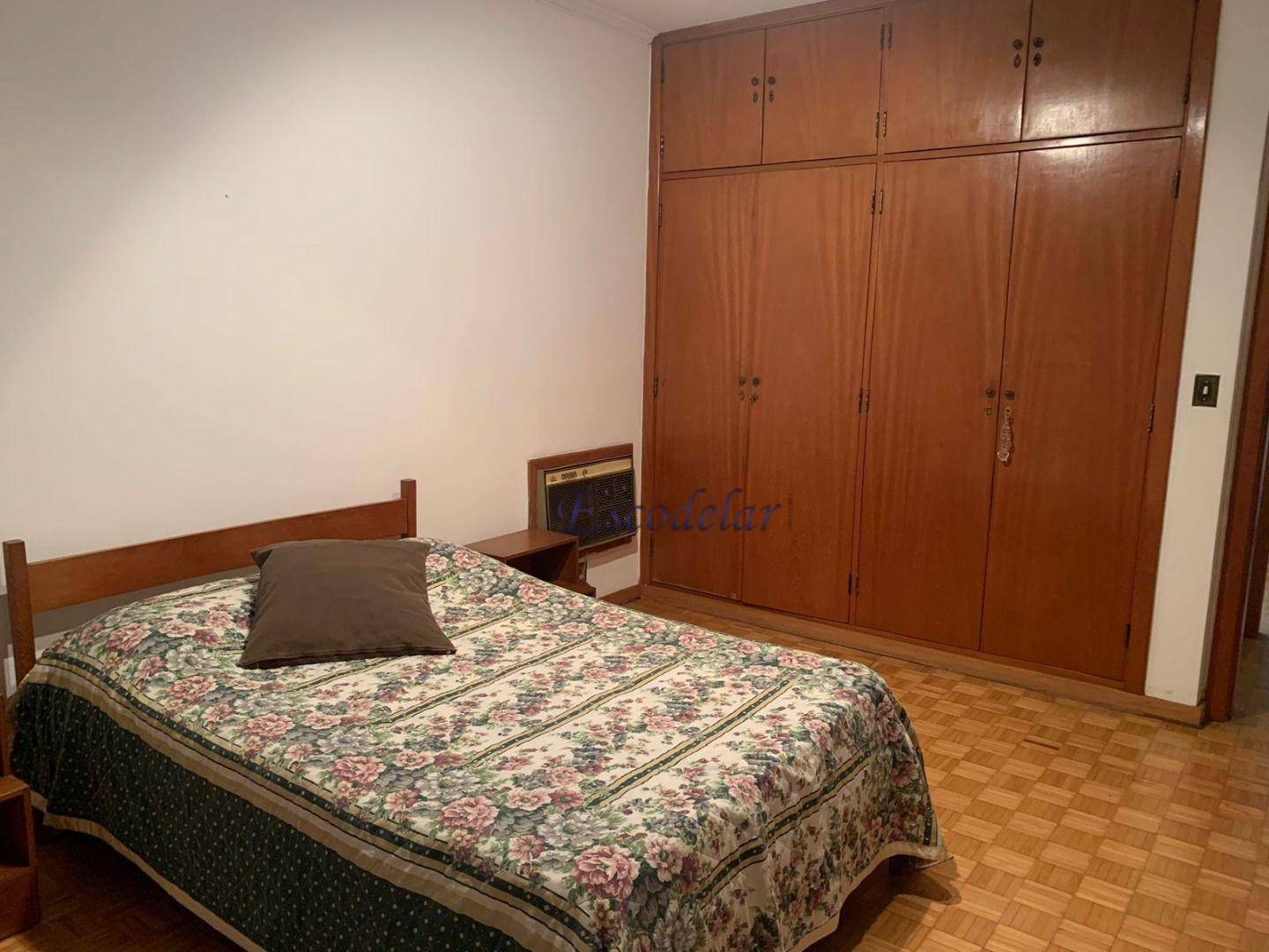 Apartamento à venda com 4 quartos, 220m² - Foto 27