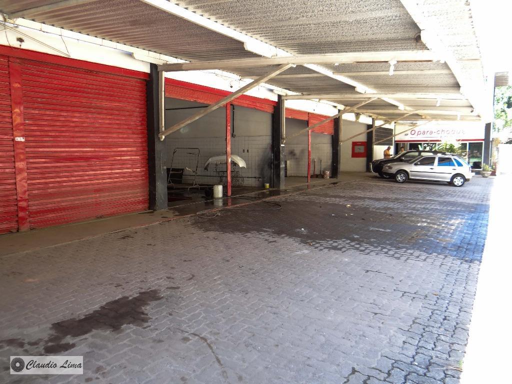 Prédio Inteiro para alugar, 900m² - Foto 1