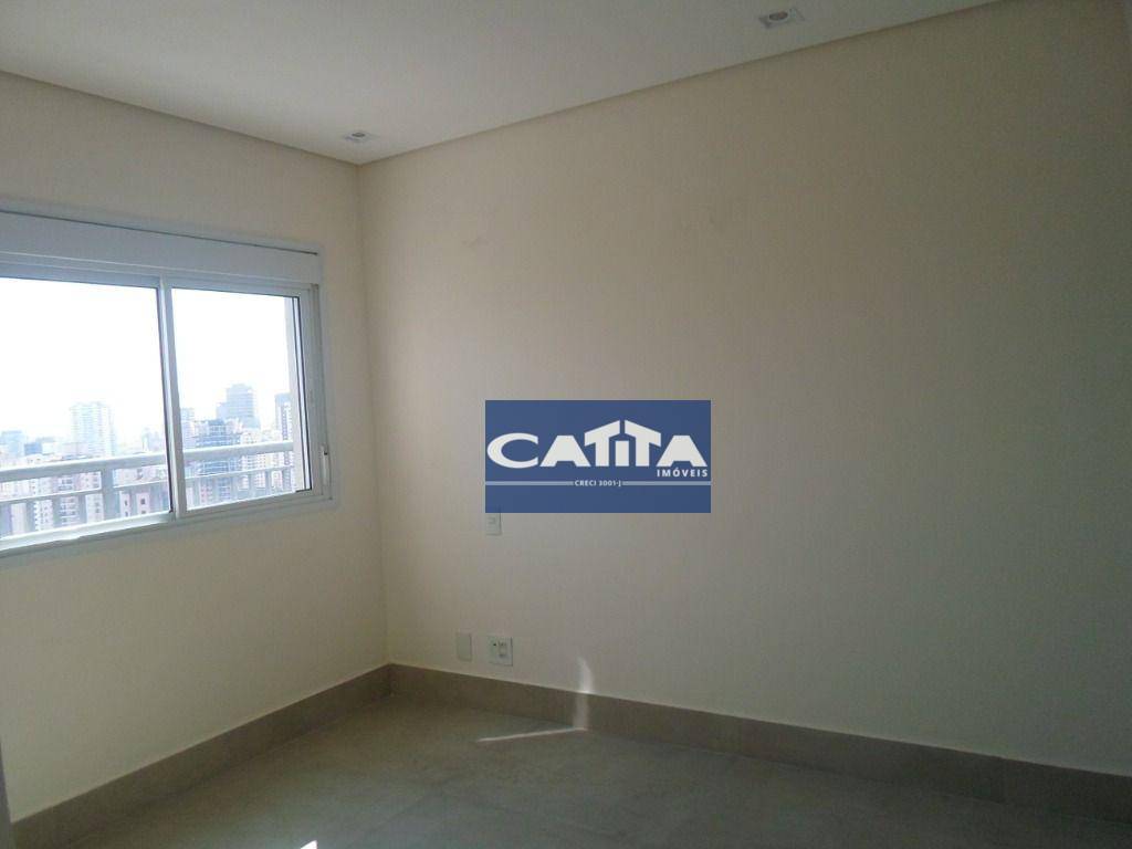 Apartamento à venda com 3 quartos, 226m² - Foto 17