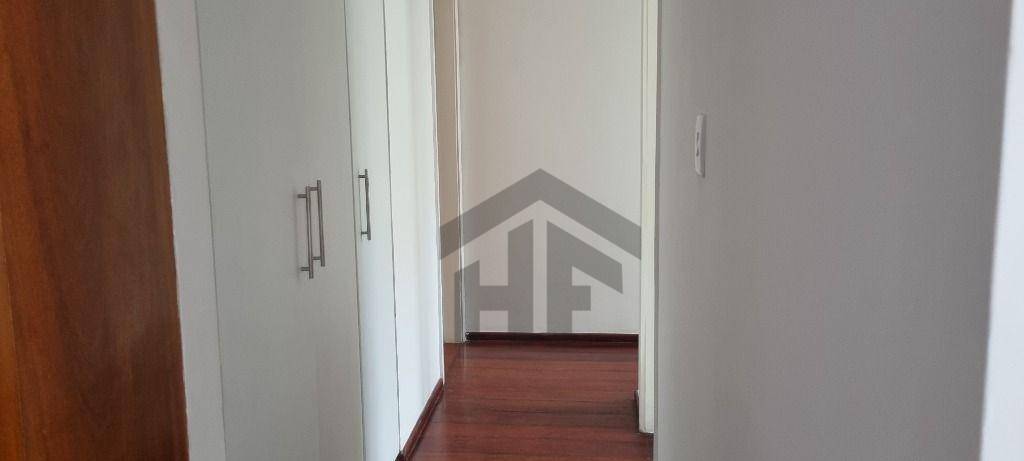 Apartamento para alugar com 3 quartos, 120m² - Foto 8