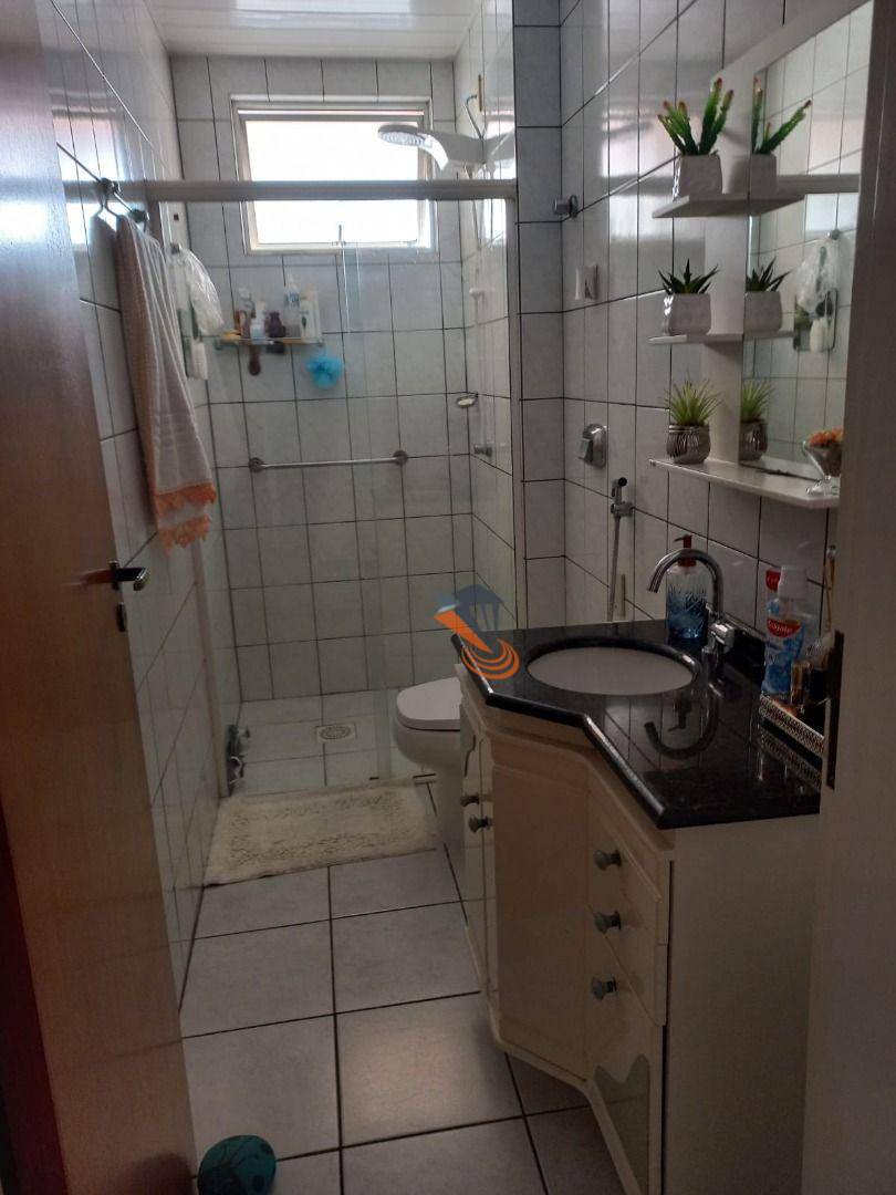 Apartamento à venda com 2 quartos, 78m² - Foto 12