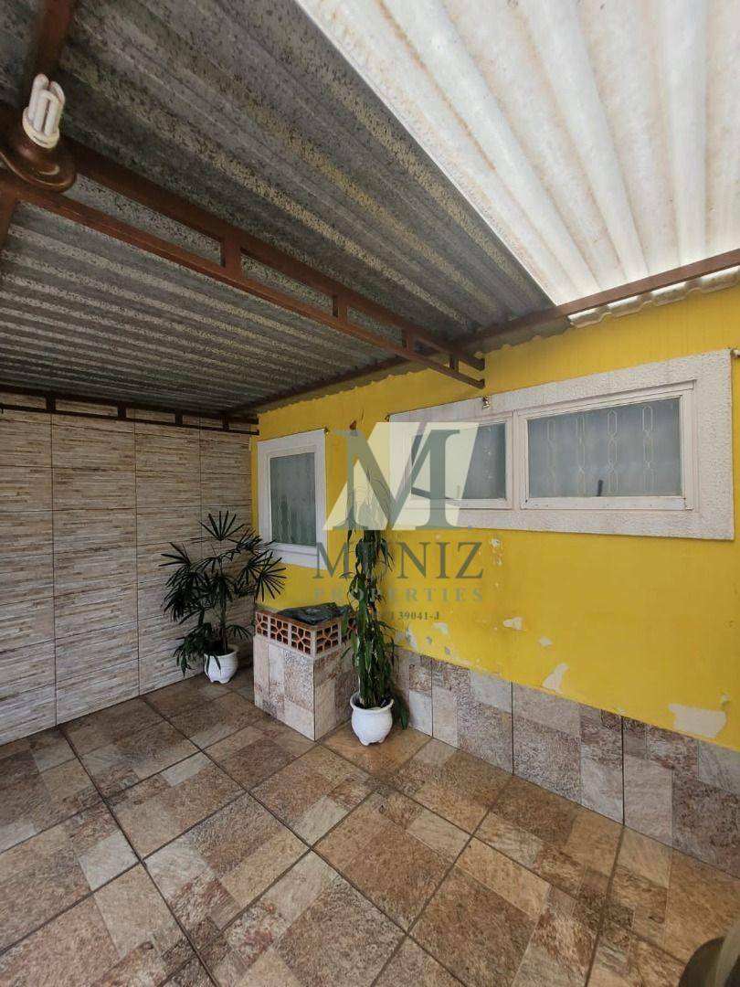 Casa à venda com 3 quartos, 200M2 - Foto 15