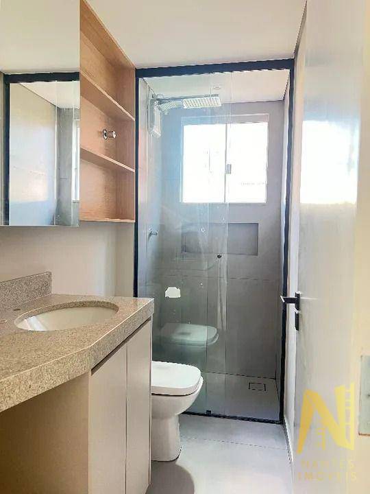 Apartamento à venda com 2 quartos, 67m² - Foto 9