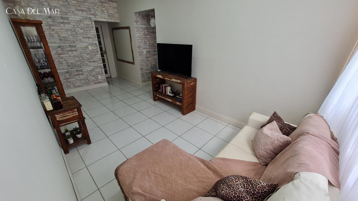 Apartamento à venda com 3 quartos, 80m² - Foto 1