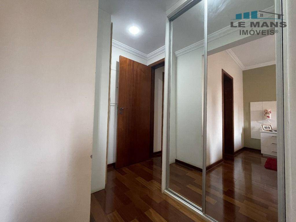 Apartamento à venda com 3 quartos, 123m² - Foto 17