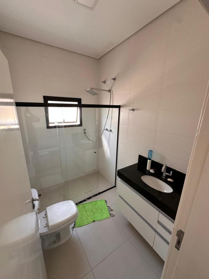 Casa de Condomínio para alugar com 3 quartos, 205m² - Foto 15