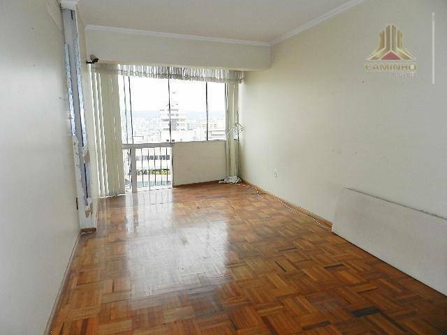 Apartamento à venda com 3 quartos, 218m² - Foto 10