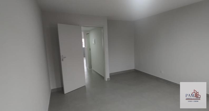 Casa para alugar com 1 quarto, 50m² - Foto 12