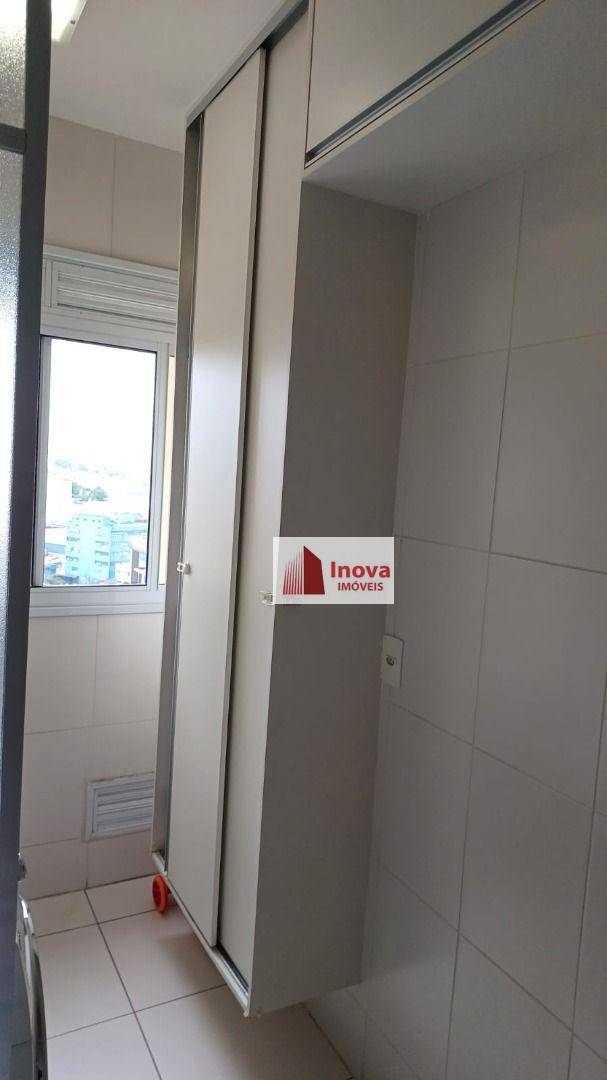 Apartamento para alugar com 2 quartos, 69m² - Foto 31