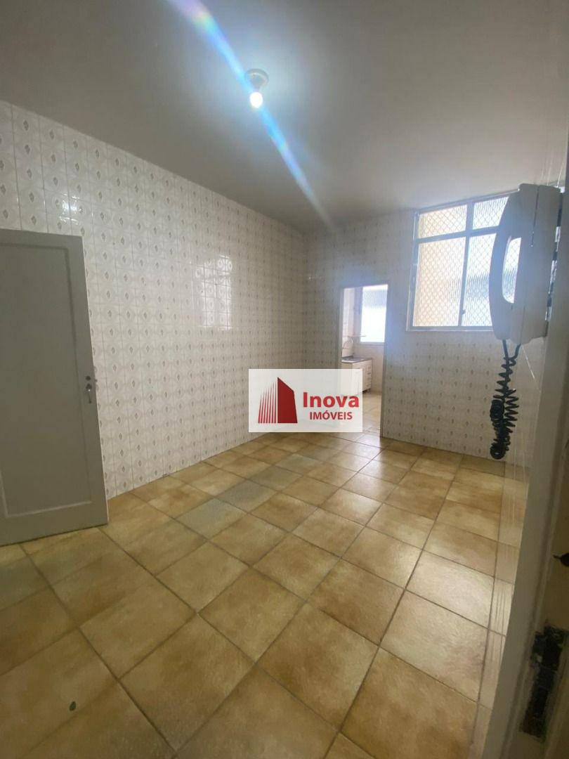 Apartamento à venda com 3 quartos, 120m² - Foto 14