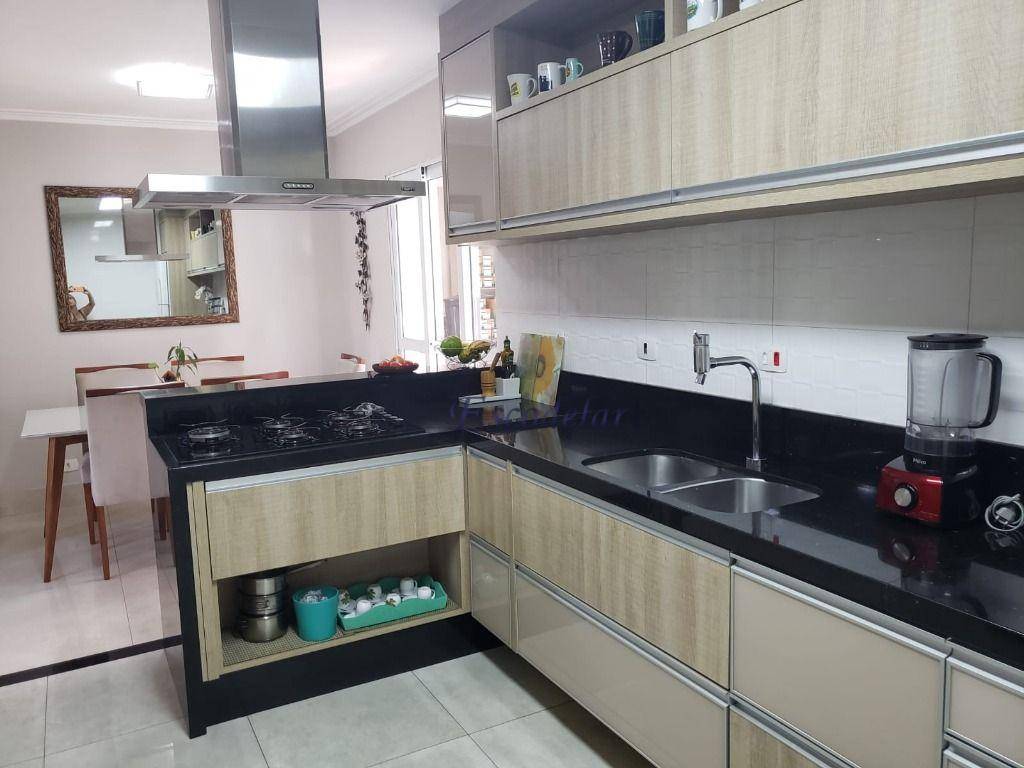 Sobrado à venda com 2 quartos, 240m² - Foto 3