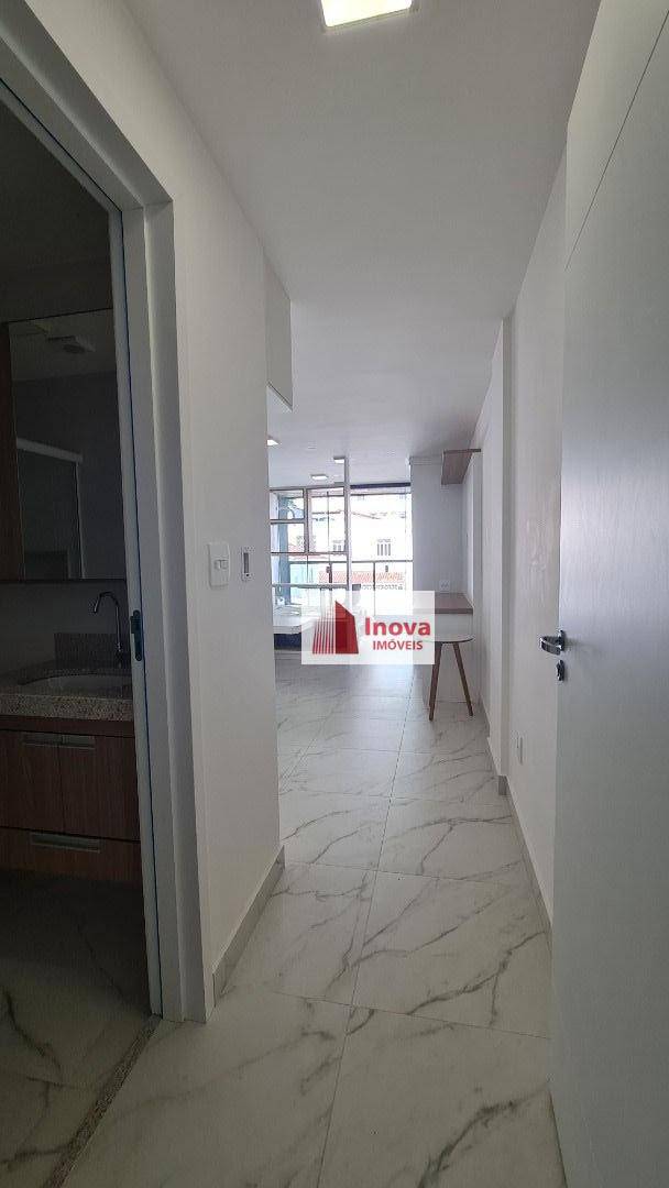 Apartamento para alugar com 1 quarto, 33m² - Foto 3