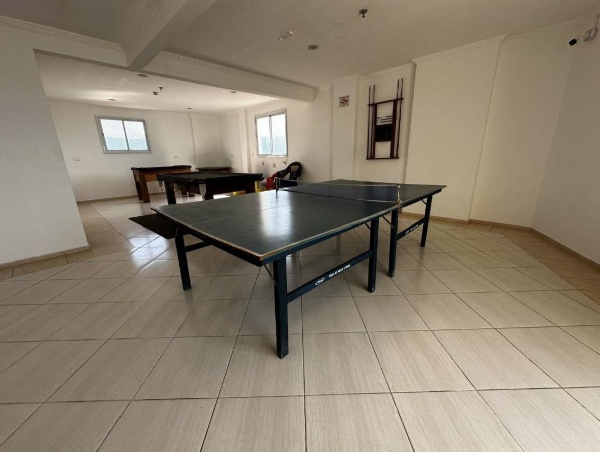 Apartamento à venda com 2 quartos, 70m² - Foto 2