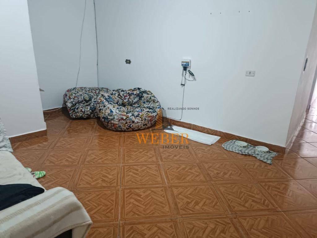 Sobrado à venda com 4 quartos, 200m² - Foto 7