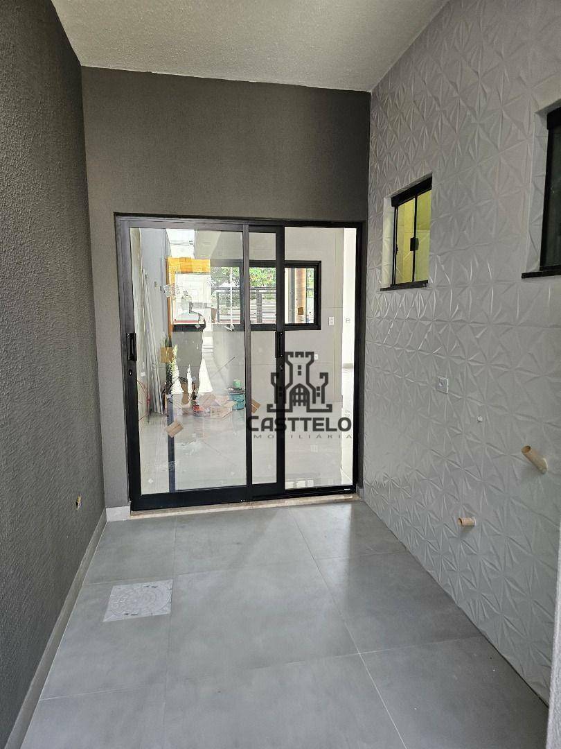 Casa à venda com 3 quartos, 130m² - Foto 11