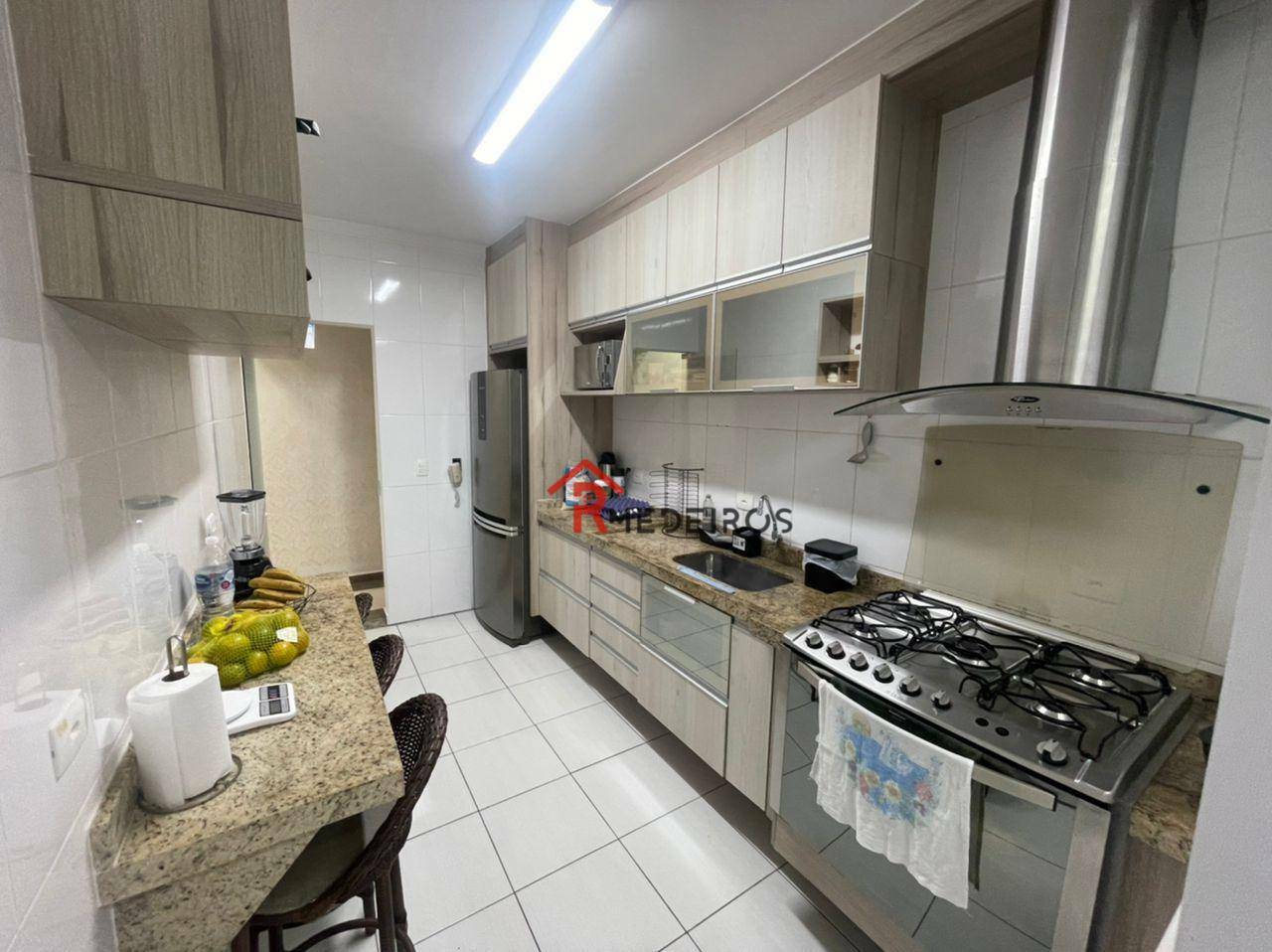 Apartamento à venda com 2 quartos, 84m² - Foto 10