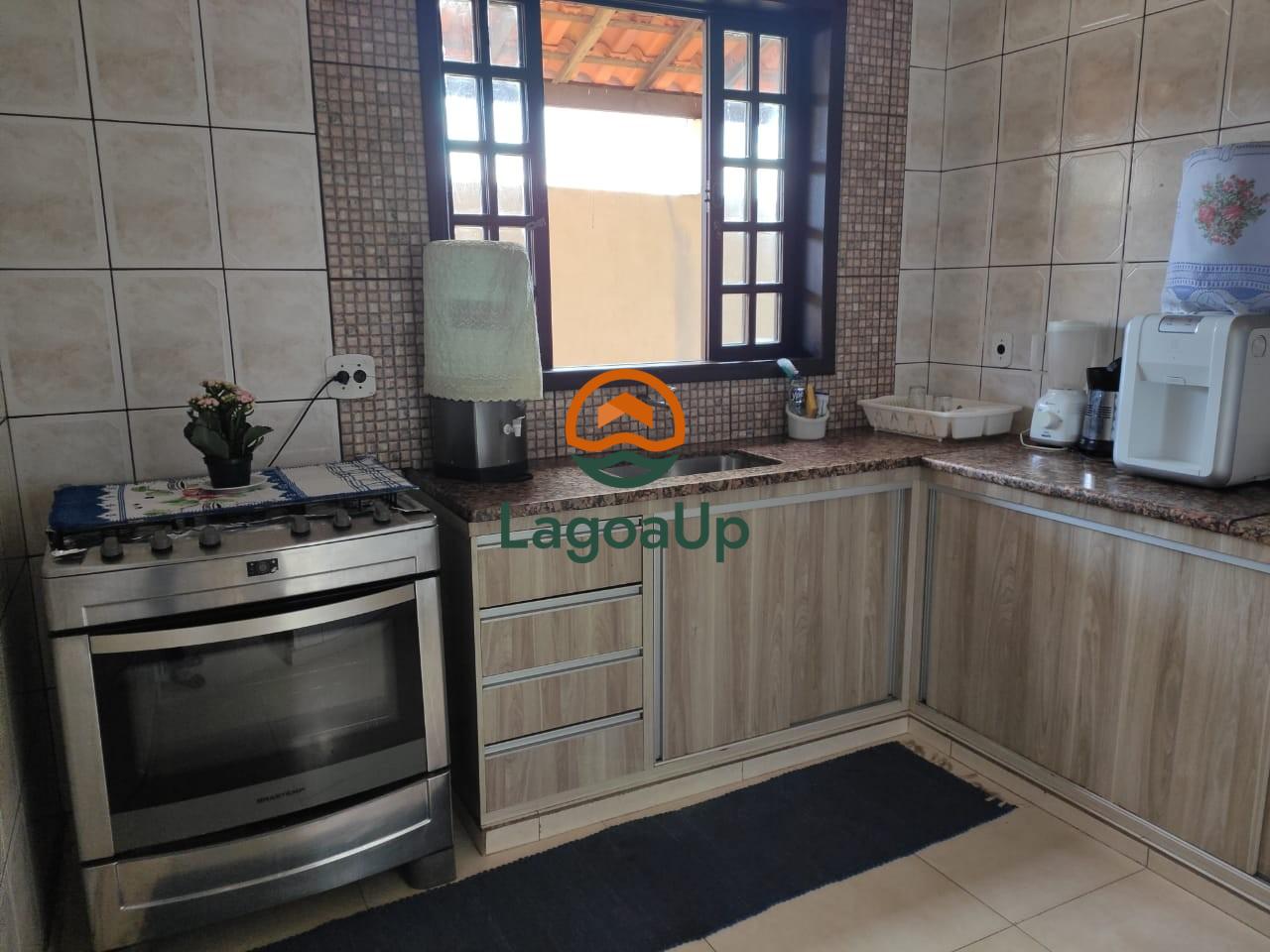 Casa à venda com 3 quartos, 258m² - Foto 6