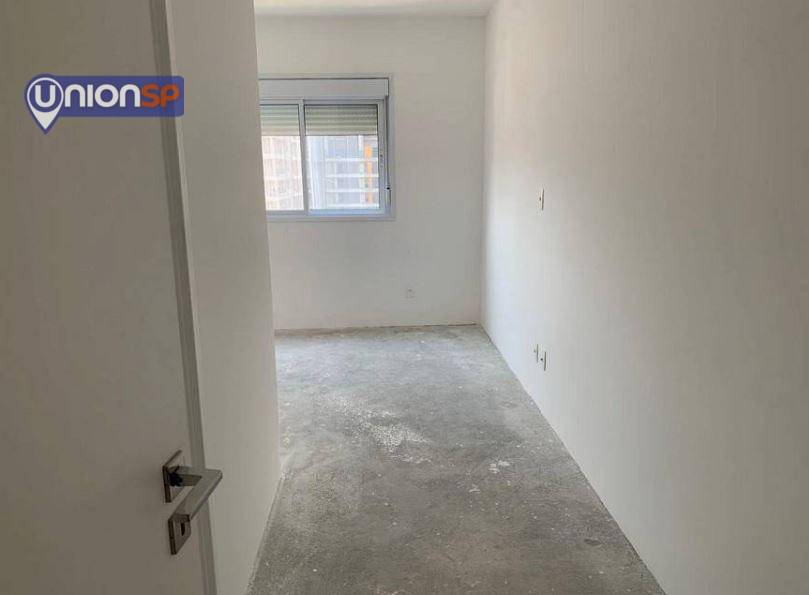 Apartamento à venda com 4 quartos, 246m² - Foto 7