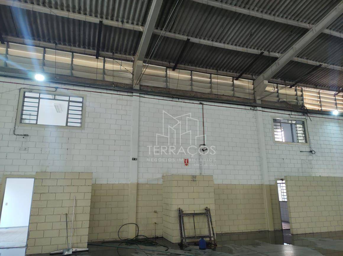 Depósito-Galpão-Armazém à venda e aluguel, 1500m² - Foto 4