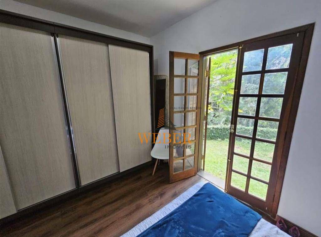 Casa de Condomínio à venda com 3 quartos, 250m² - Foto 50