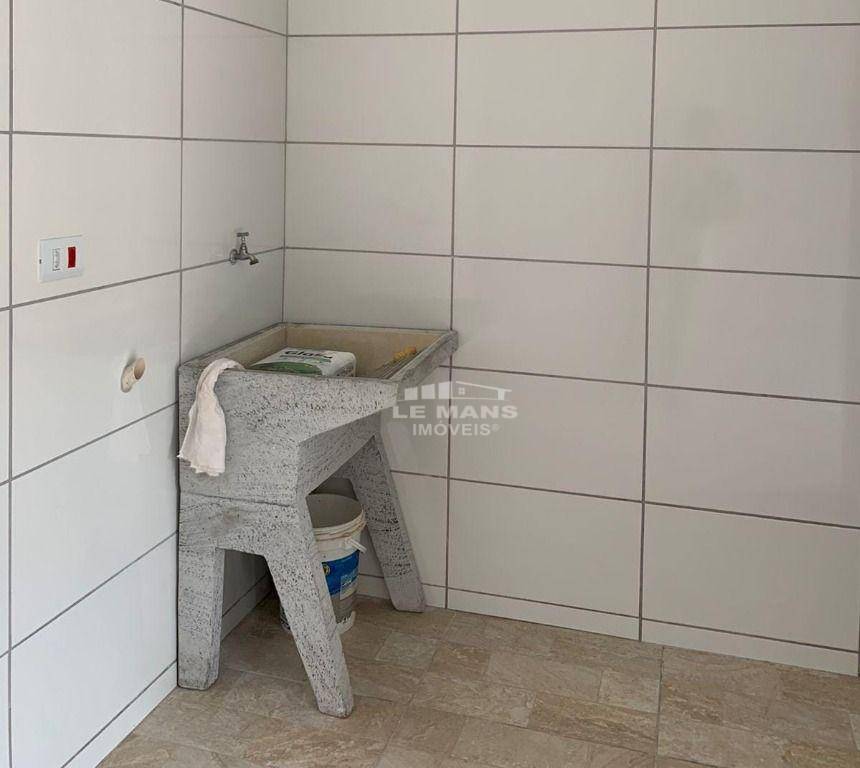 Casa à venda com 2 quartos, 90m² - Foto 15