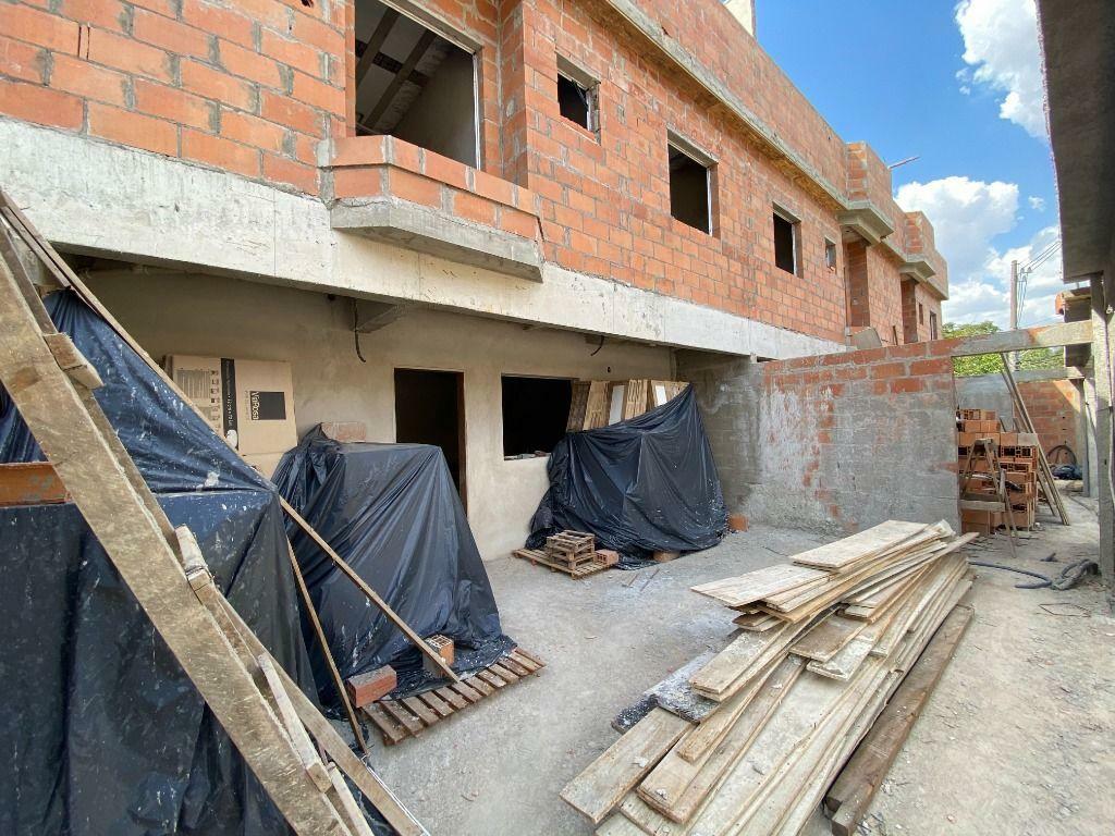 Sobrado à venda com 3 quartos, 120m² - Foto 4