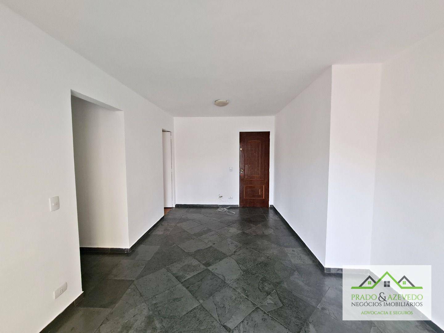 Apartamento à venda com 2 quartos, 72m² - Foto 3