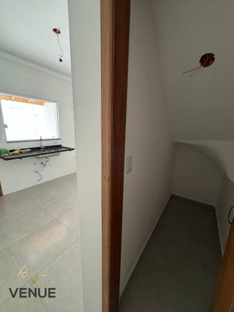 Sobrado à venda com 3 quartos, 90m² - Foto 11