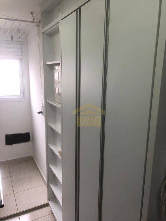 Apartamento à venda com 2 quartos, 40m² - Foto 9