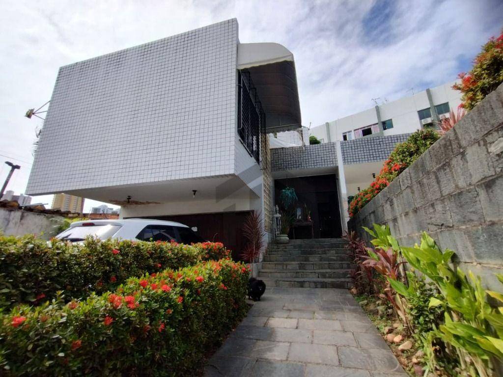 Casa, 4 quartos, 290 m² - Foto 2