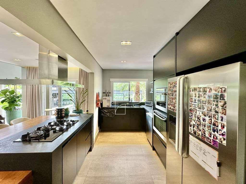 Casa de Condomínio à venda com 4 quartos, 463m² - Foto 13