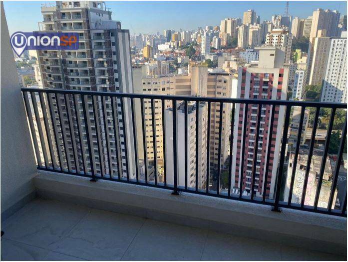 Apartamento à venda com 1 quarto, 24m² - Foto 2