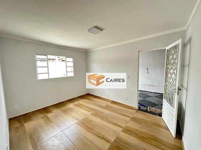 Casa à venda com 3 quartos, 120m² - Foto 14