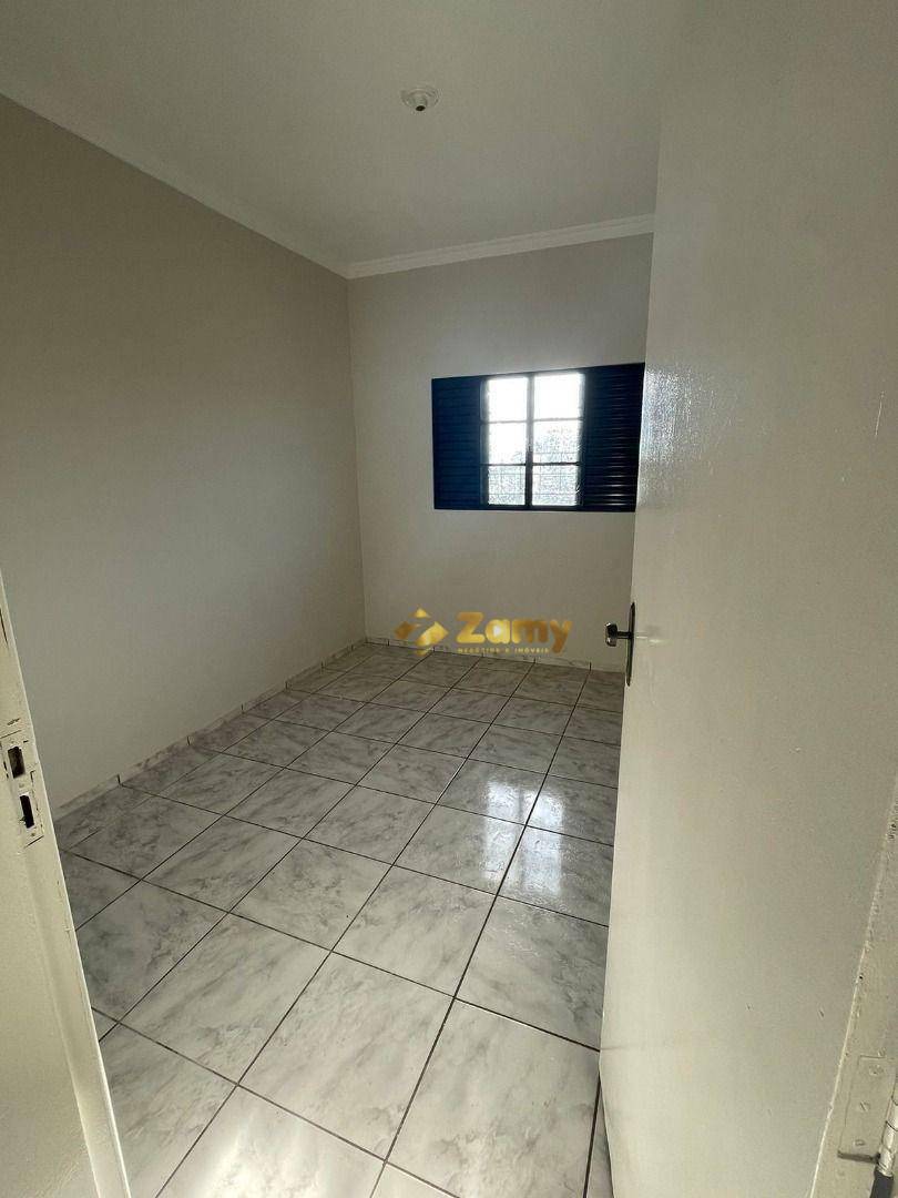 Sobrado à venda com 3 quartos, 200m² - Foto 16